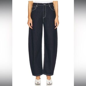 NWT Seroya Women | Marbel Mid Rise Barrel Jean | Rinse